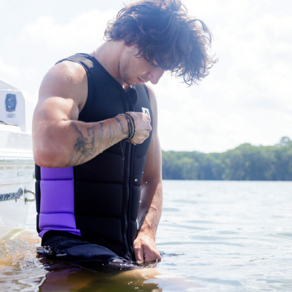 Follow Corp Comp Life Vest [Black/Purple]
