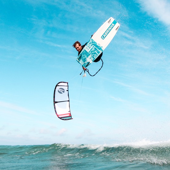 Kite Cabrinha Moto_X 2024 white / turquoise / black