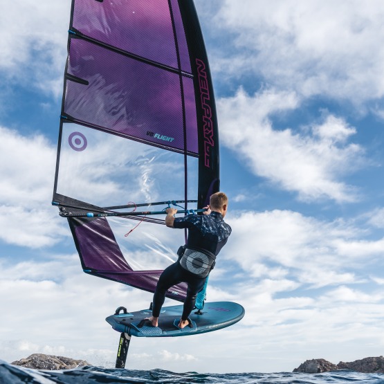 Windsurf sail NeilPryde V8 Flight 2024 Purple