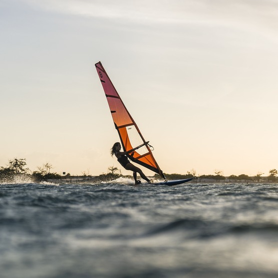 Windsurf sail NeilPryde Combat PRO Fuse 2025 Juicy Orange/Purple