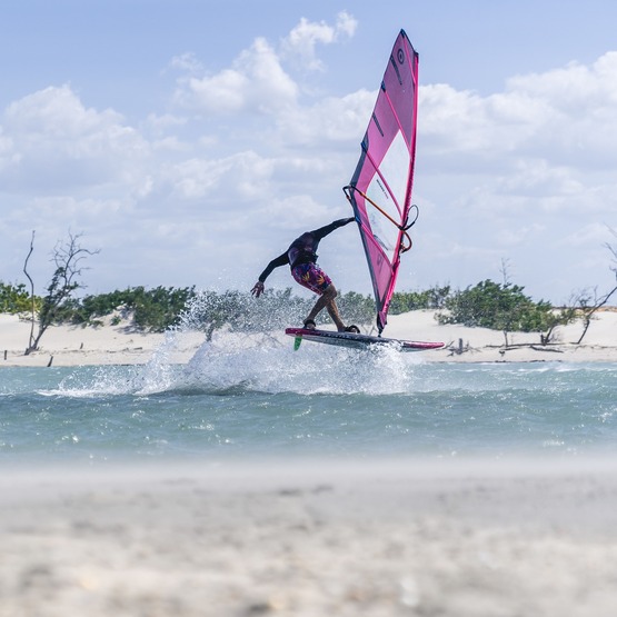 Windsurf sail NeilPryde Wizard PRO 2025 Hot Pink/Berry