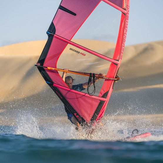 Windsurf sail NeilPryde Wizard PRO 2025 Hot Pink/Berry