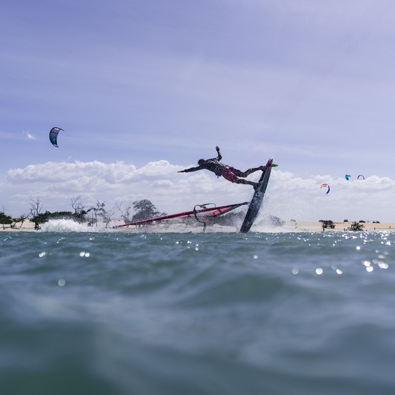 Windsurf sail NeilPryde Wizard PRO 2025 Hot Pink/Berry